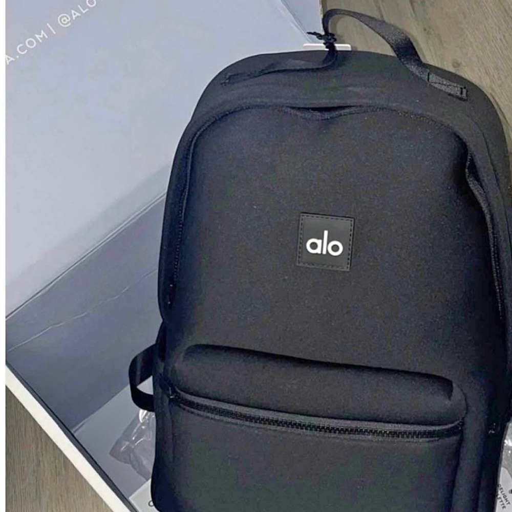 ALO Yoga Backpack - Picture 2 of 4